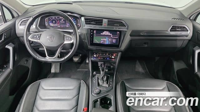 Volkswagen Tiguan, 2022