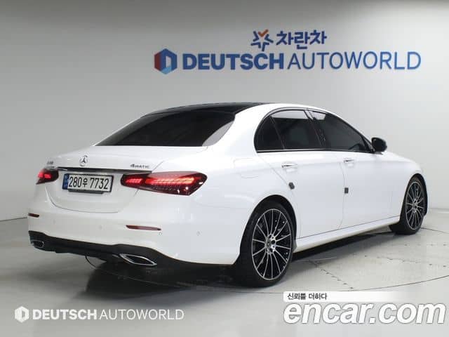 Mercedes-Benz E-Class, 2023