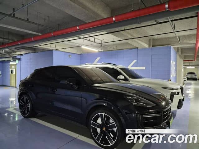 Porsche Cayenne, 2021