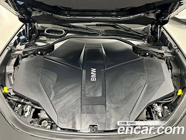 BMW i7, 2024