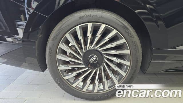 Hyundai Grandeur Hybrid, 2024