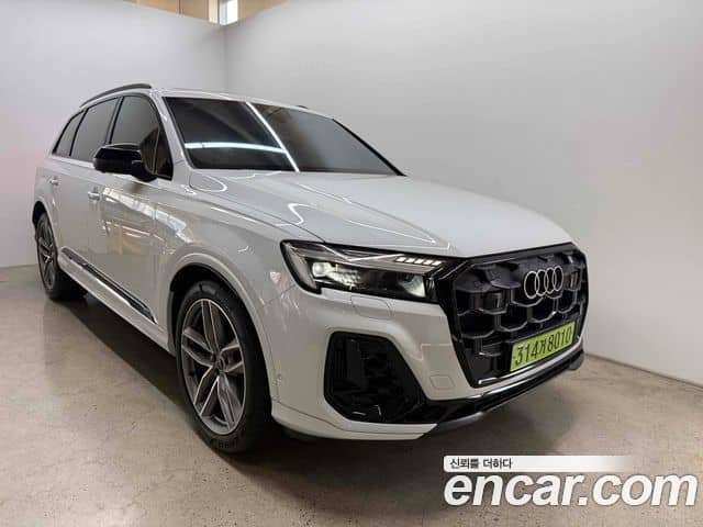 Audi Q7, 2025
