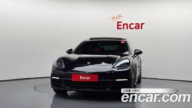 Porsche Panamera, 2018