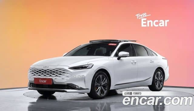 Kia K8, 2022