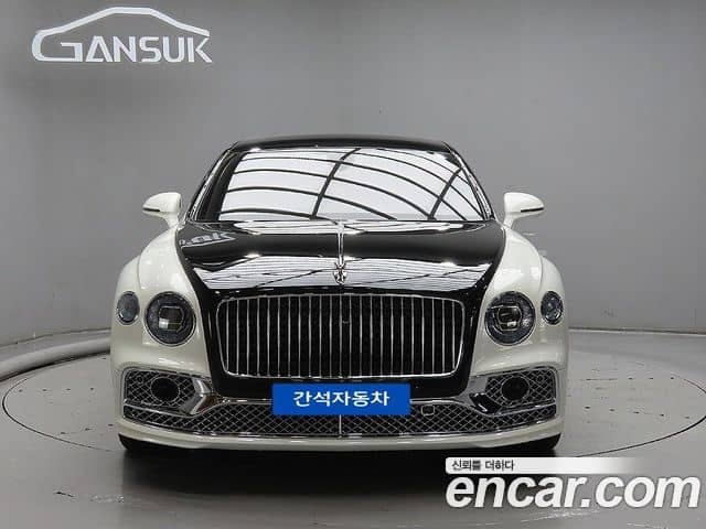 Bentley Flying Spur, 2022