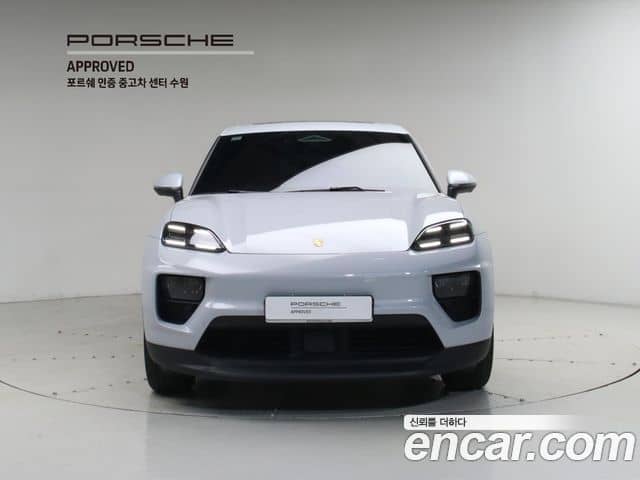 Porsche Macan EV, 2025