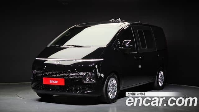 Hyundai Staria, 2022