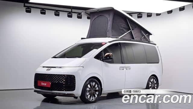Hyundai Staria, 2022
