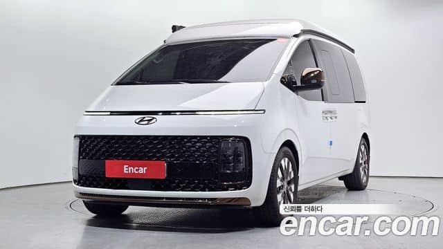 Hyundai Staria, 2022