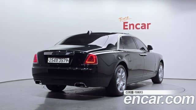 Rolls-Royce Ghost, 2020
