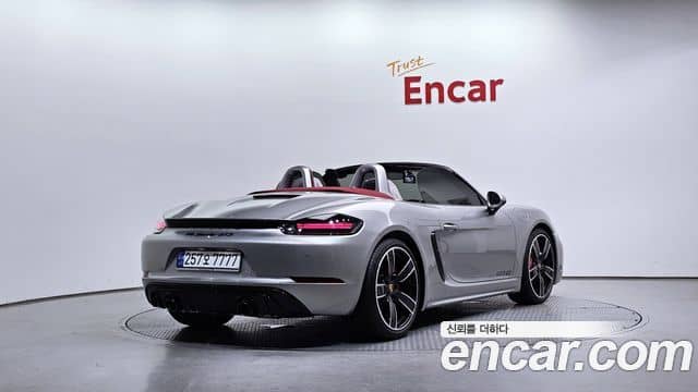 Porsche 718 Boxster, 2023