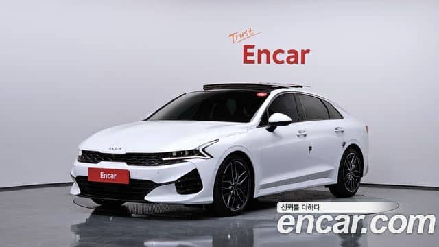 Kia K5, 2021