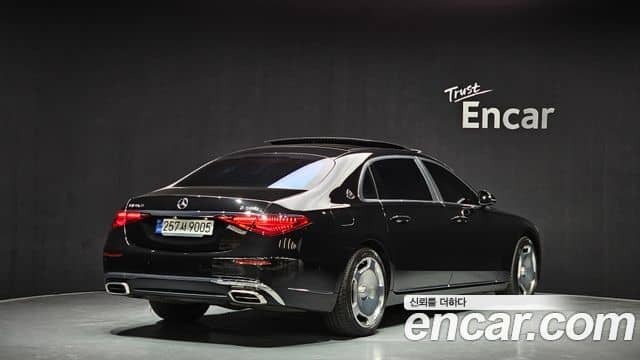 Mercedes-Benz S-Class, 2023