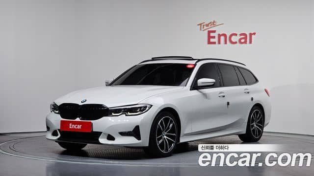 BMW 3 Series, 2021