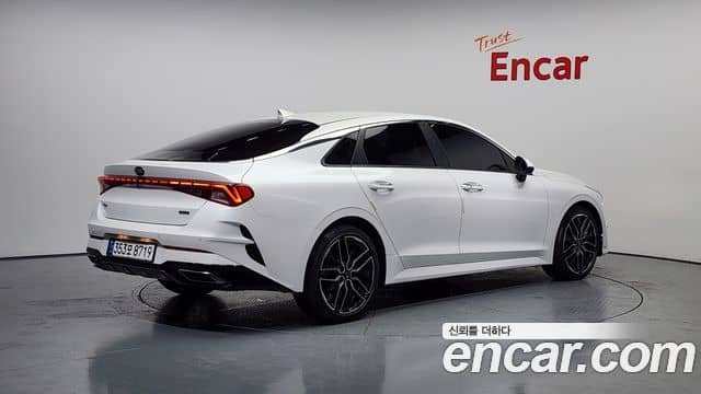 Kia K5, 2021