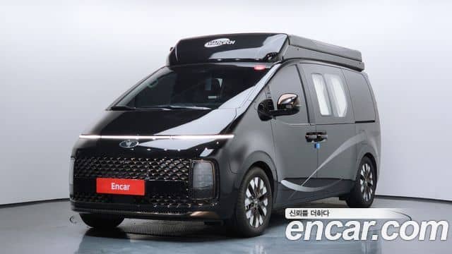 Hyundai Staria, 2022