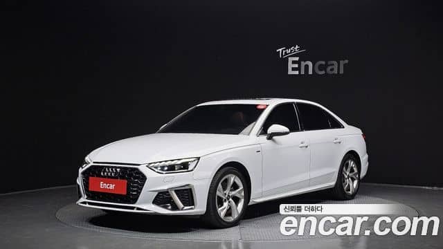 Audi A4, 2022