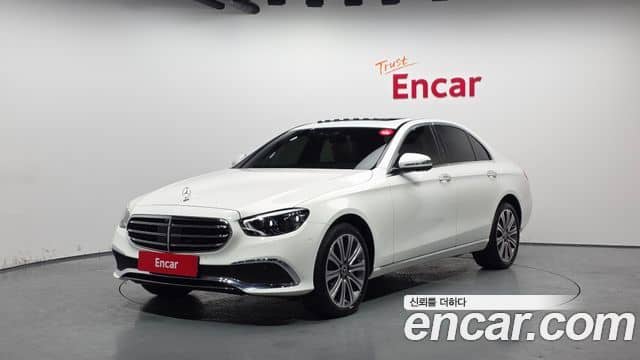 Mercedes-Benz E-Class, 2023