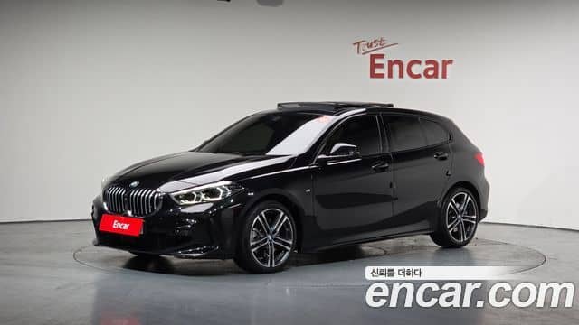 BMW 1 Series, 2023