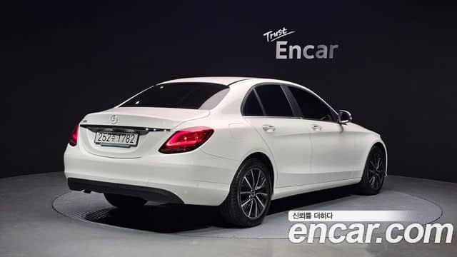 Mercedes-Benz C-Class, 2019