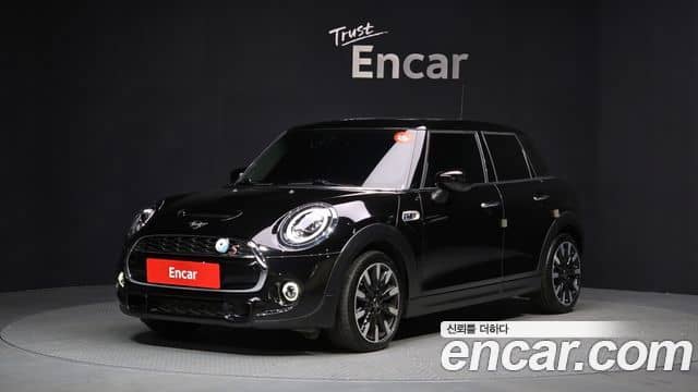 Mini Cooper S, 2020