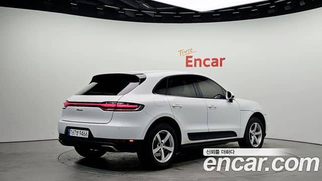 Porsche Macan, 2020