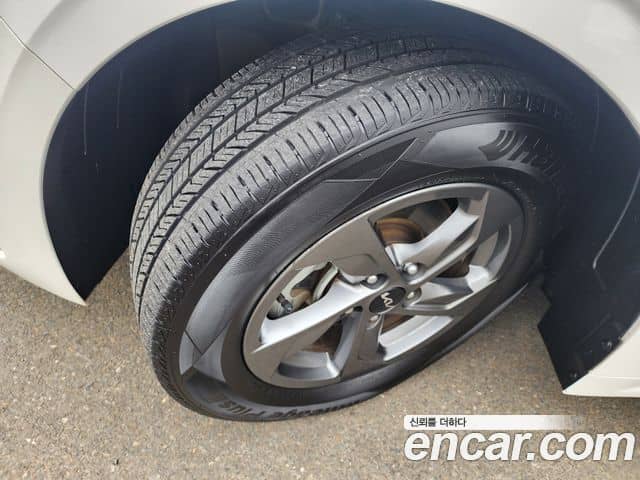Kia K5, 2024
