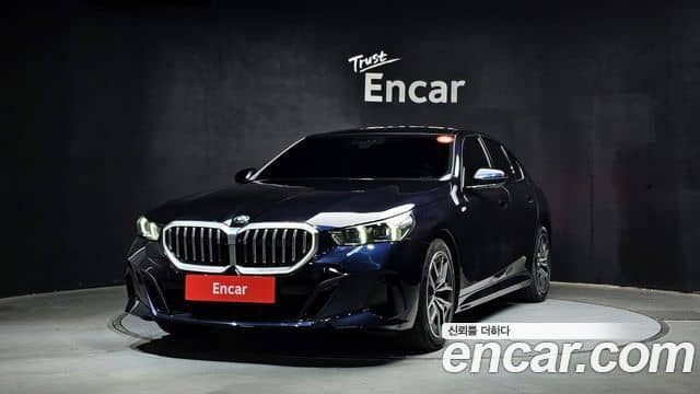 BMW 5 Series, 2025