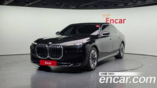 BMW 7 Series, 2023
