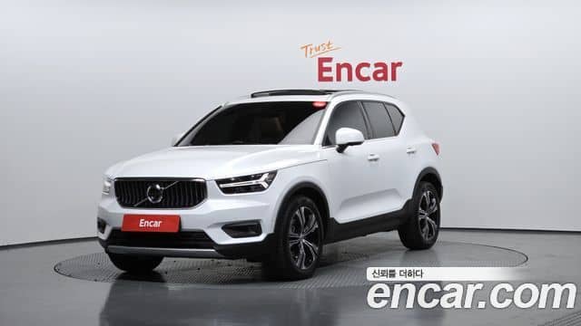 Volvo XC40, 2021