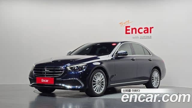 Mercedes-Benz E-Class, 2022