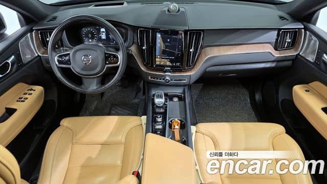Volvo XC60, 2020