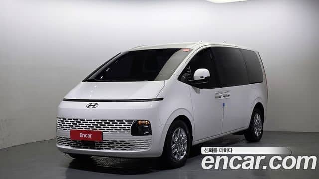 Hyundai Staria, 2022