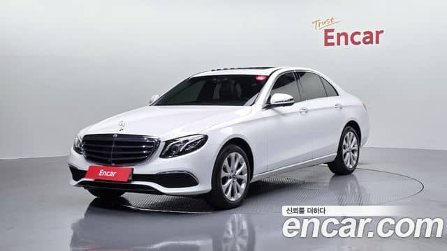 Mercedes-Benz E-Class, 2020