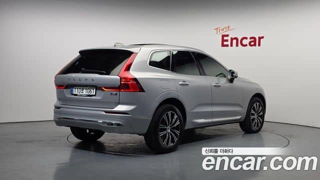 Volvo XC60, 2022
