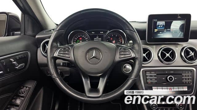 Mercedes-Benz GLA-Class, 2019