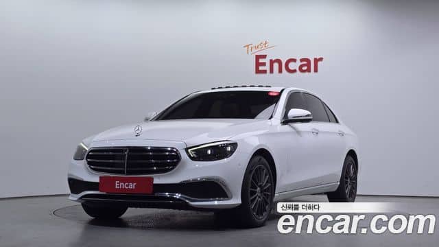 Mercedes-Benz E-Class, 2022