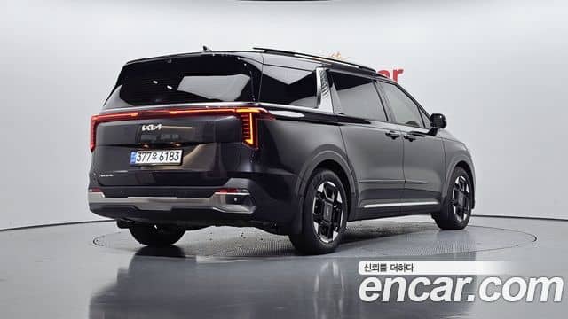 Kia Carnival, 2024