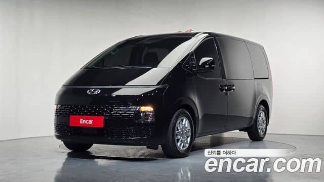 Hyundai Staria, 2023