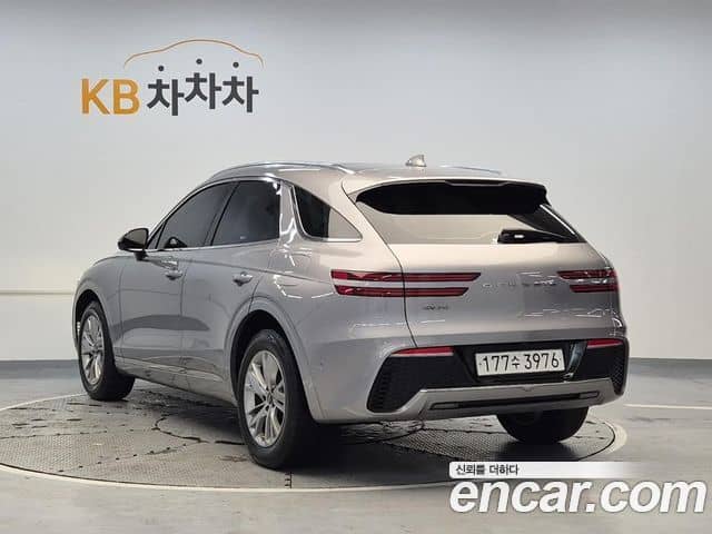 Genesis GV70, 2021