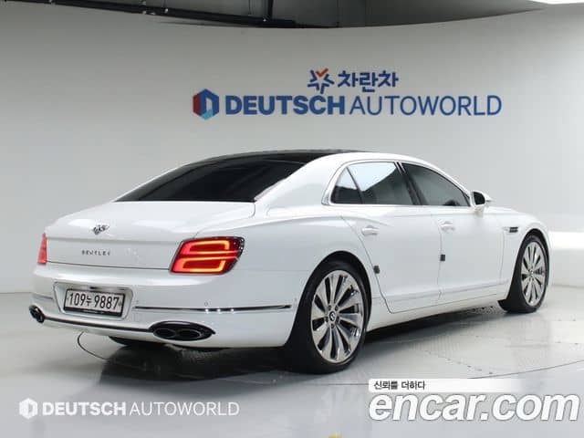 Bentley Flying Spur, 2021
