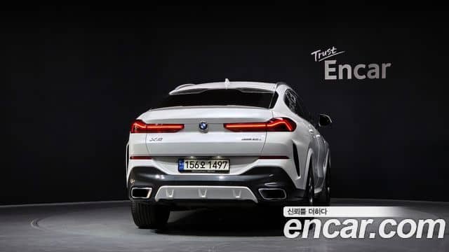 BMW X6, 2022