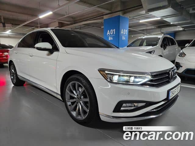 Volkswagen Passat GT, 2022