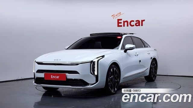 Kia K8, 2025