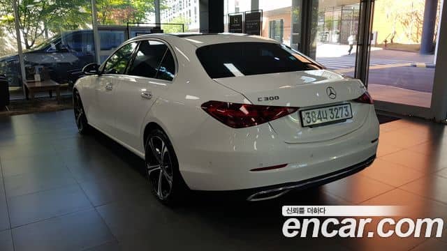 Mercedes-Benz C-Class, 2023