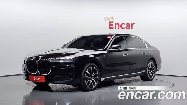 BMW 7 Series, 2023