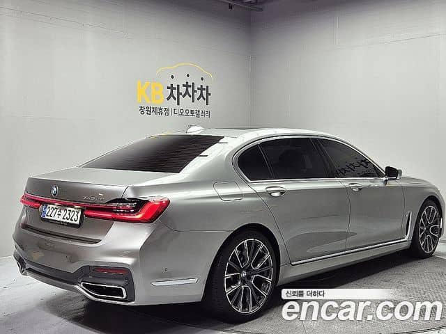 BMW 7 Series, 2021