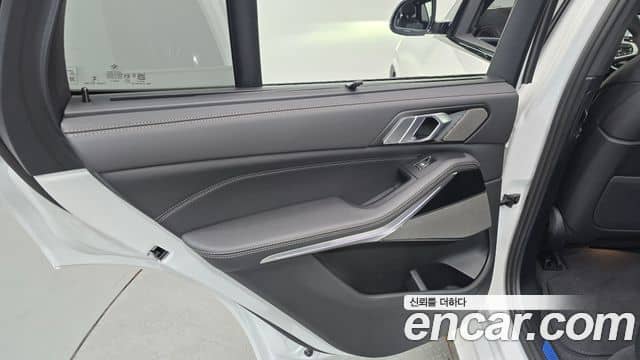 BMW X5, 2025