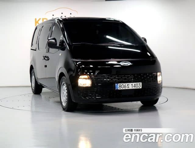 Hyundai Staria, 2022