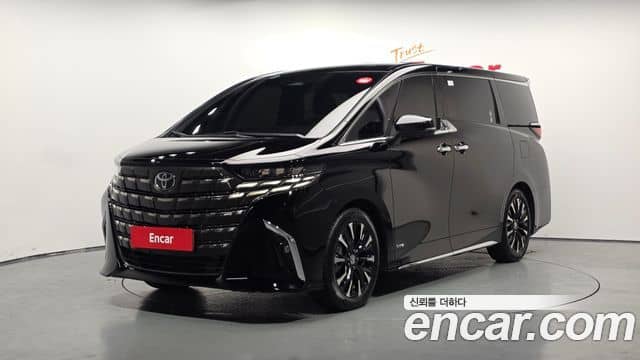 Toyota Alphard, 2025